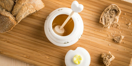 Porzellan Honigtopf mit Holzlöffel – 8x7 cm, Geschenkidee