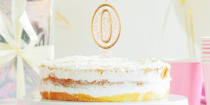 Zahlenkerze 0 – Gold, Geburtstagskerze für Kinderparty