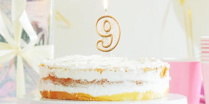 Zahlenkerze 9 – Gold, Geburtstagskerze für Kinderparty