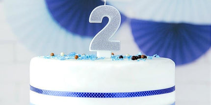 Geburtstagskerze Nr. 2 – Silber Glitzer, 7 cm